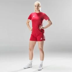 SELECT Spain Short Sleeve Player Shirt - Women 37 SELECT Spain Short Sleeve Player Shirt - Women -Sports Wear Shop 8573817 600070 red Players Shirt SS Spain Women action 3
